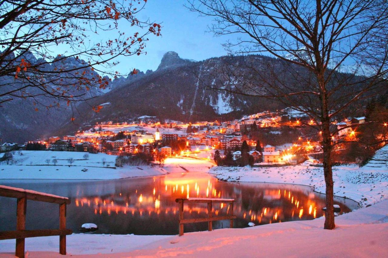 Hotel Aurora Molveno Eksteriør billede