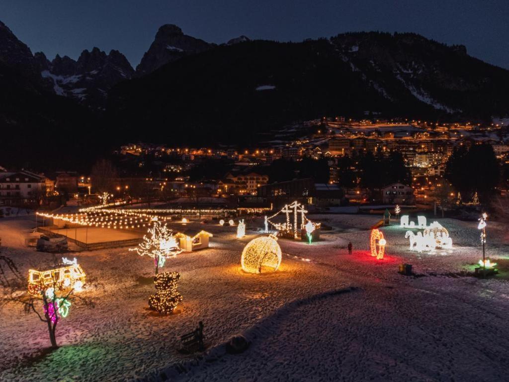 Hotel Aurora Molveno Eksteriør billede